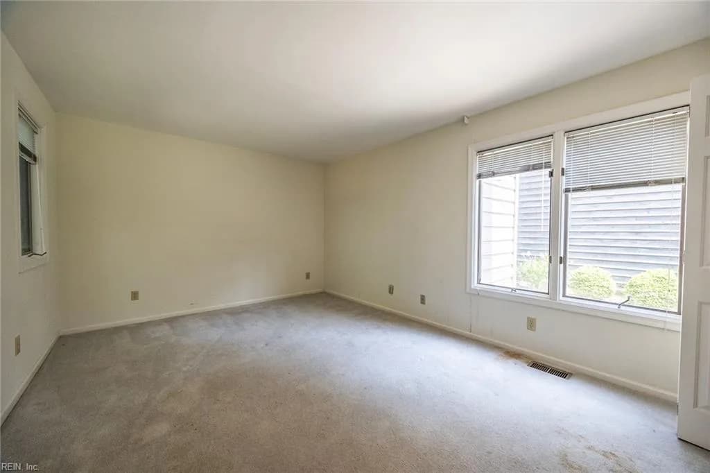 219 77th ST #B, VIRGINIABEACH VA 23451 - Photo 5