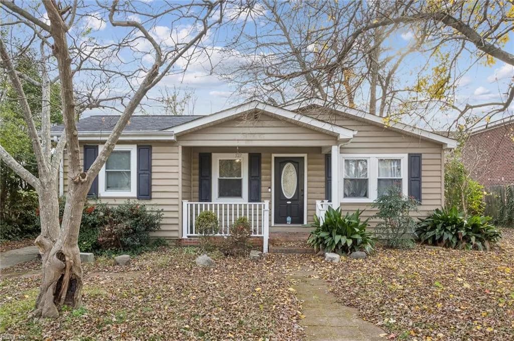 527 Ashlawn DR, NORFOLK VA 23505 - Main photo