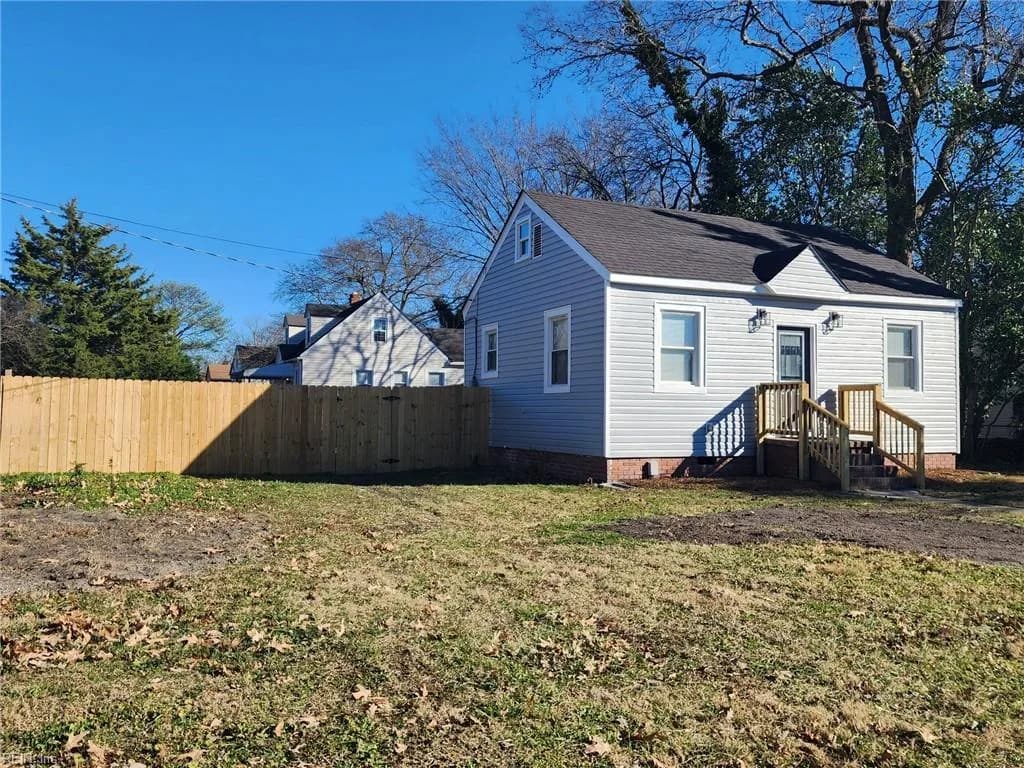 6396 DOVE ST, NORFOLK VA 23513 - Photo 2
