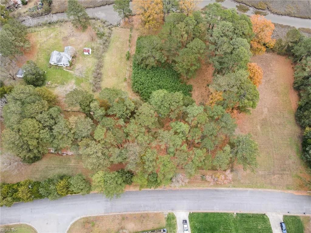 216 Little Florida RD, POQUOSON VA 23662 - Photo 5
