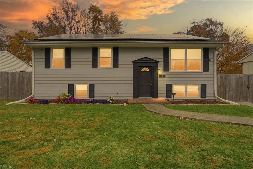 4 Tillerson DR, NEWPORTNEWS VA 23602 - Main photo
