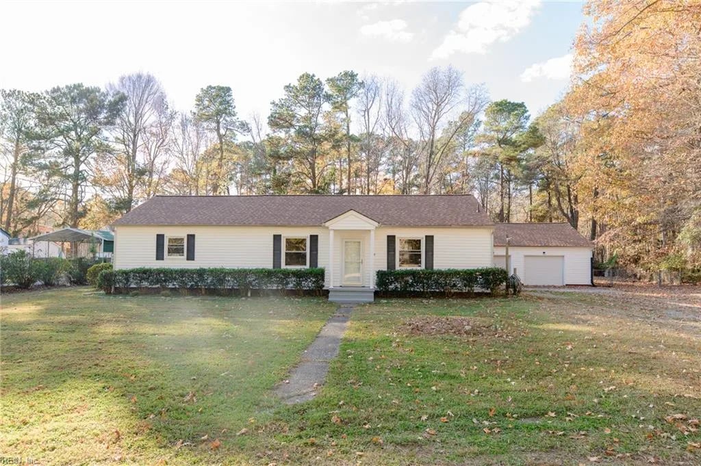 119 Edith LN, Yorktown — 3 bed Residential, 1,554 sqft