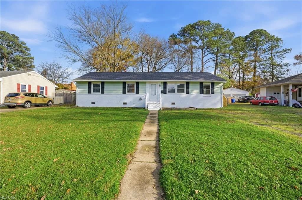 213 Kingwood DR, NEWPORTNEWS VA 23601 - Main photo