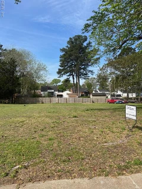 132 Broad ST, FRANKLIN VA 23851 - Photo 3