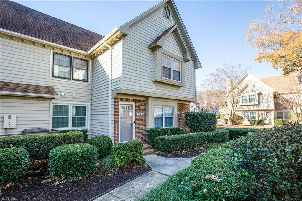 704 Nottoway River CT #F, Chesapeake — 2 bed Residential, 1,092 sqft