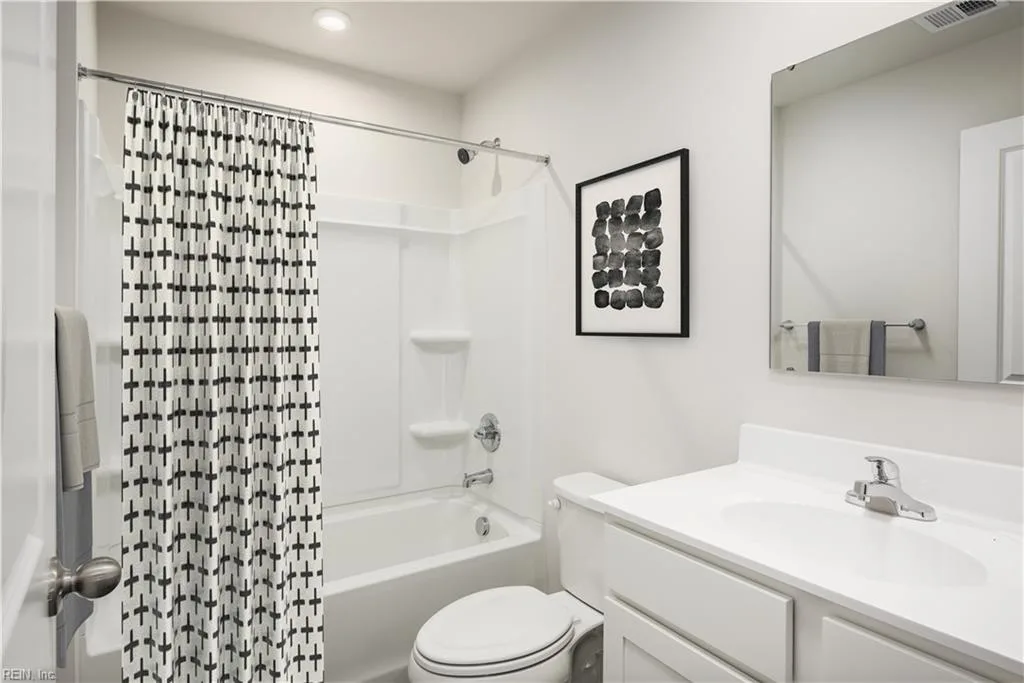 618 Hopi CT, PORTSMOUTH VA 23701 - Photo 5