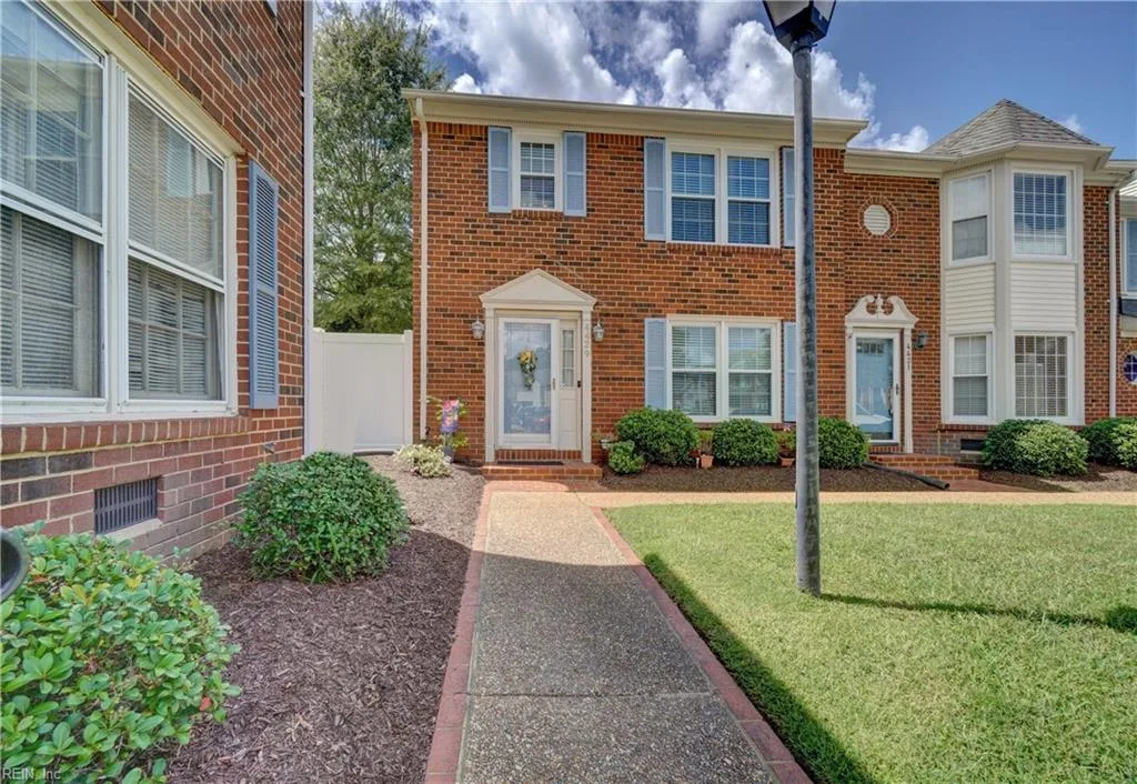 4429 Pepper Ridge CT, Chesapeake — 3 bed Residential, 1,784 sqft