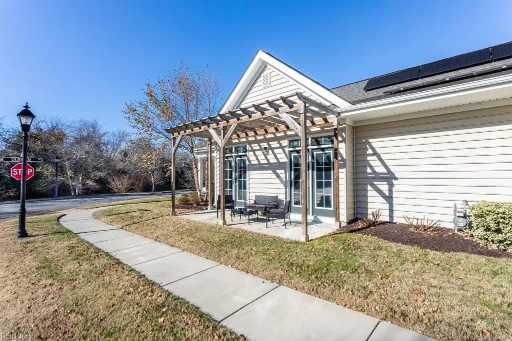 200 Durham ST, SMITHFIELD VA 23430 - Photo 5
