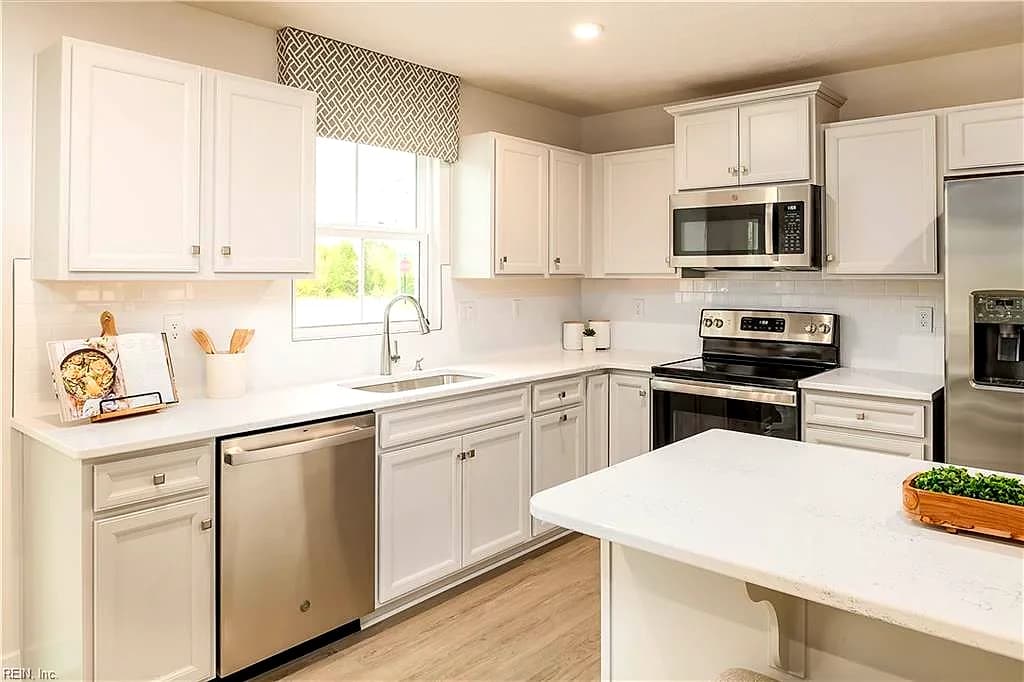 4117 Stith LN, TOANO VA 23168 - Photo 5