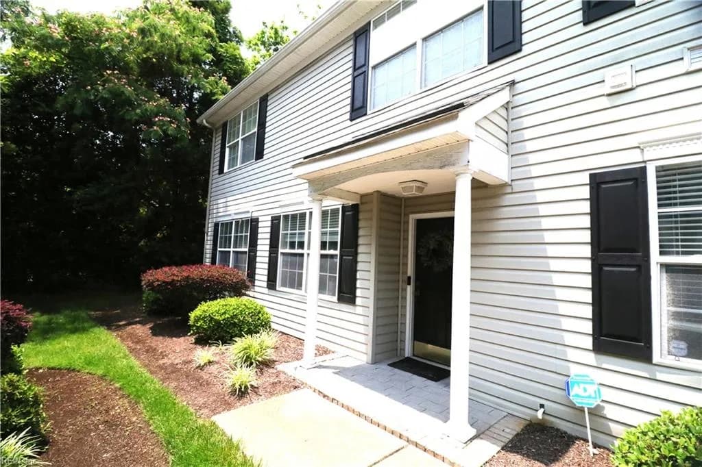 2004 Sawgrass LN, PORTSMOUTH VA 23703 - Photo 3