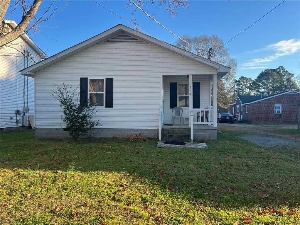 219 Cobb ST, FRANKLIN VA 23851