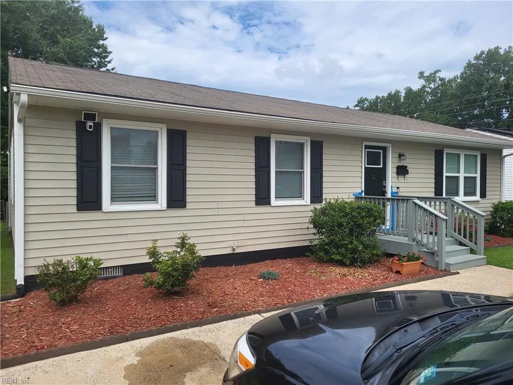 51 Big Bethel RD, HAMPTON VA 23666 - Photo 2