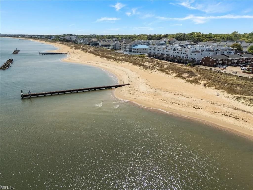 828 E Ocean View AVE #1, NORFOLK VA 23503 - Photo 3