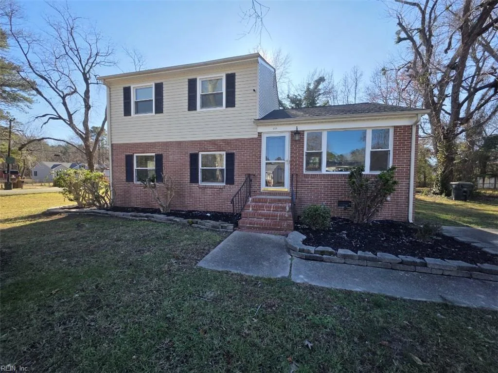 102 SPRINGFIELD DR, Williamsburg — 4 bed Residential, 1,675 sqft