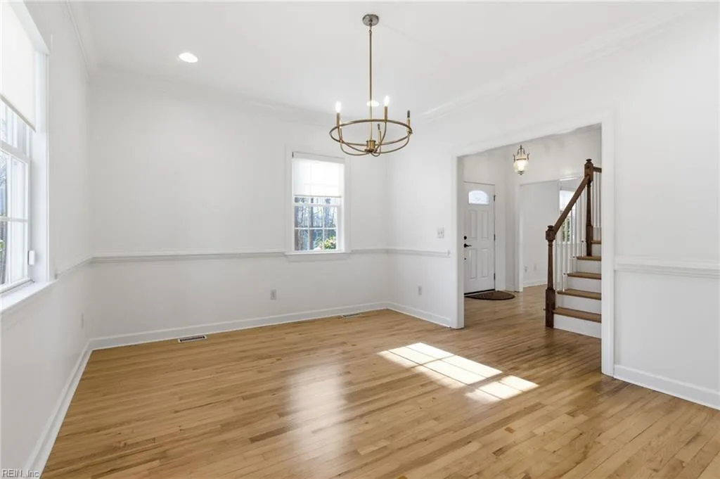 147 Country Club DR, WILLIAMSBURG VA 23188 - Photo 5