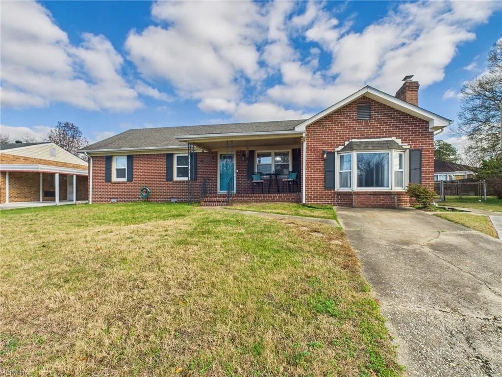 2820 Candlewood CIR, Chesapeake — 4 bed Residential, 1,650 sqft