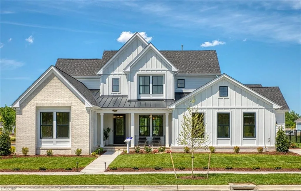 2972 Weston LOOP, Virginia Beach — 5 bed Residential, 3,669 sqft