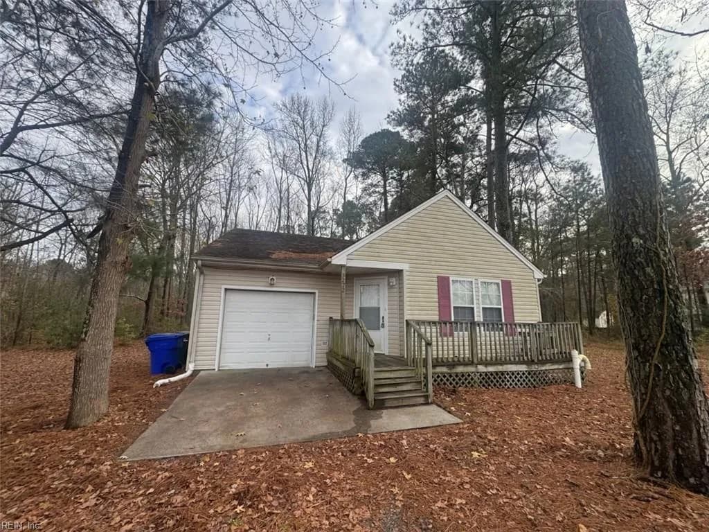 3272 Nansemond PW, SUFFOLK VA 23434 - Main photo