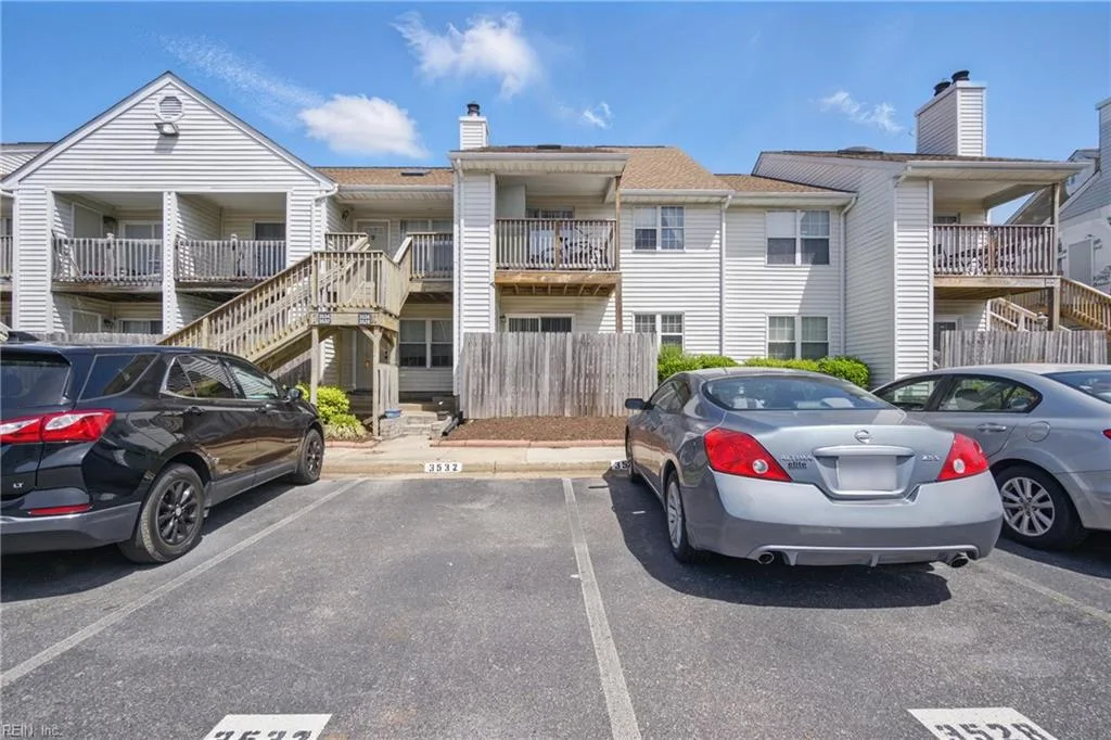 3528 Dublin CT, Virginia Beach — 2 bed Residential, 752 sqft