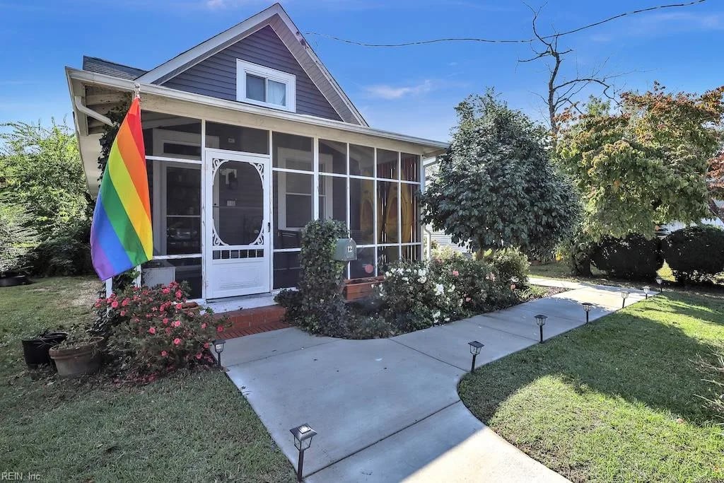 12 N Juniper ST, Hampton — 3 bed Residential, 1,931 sqft
