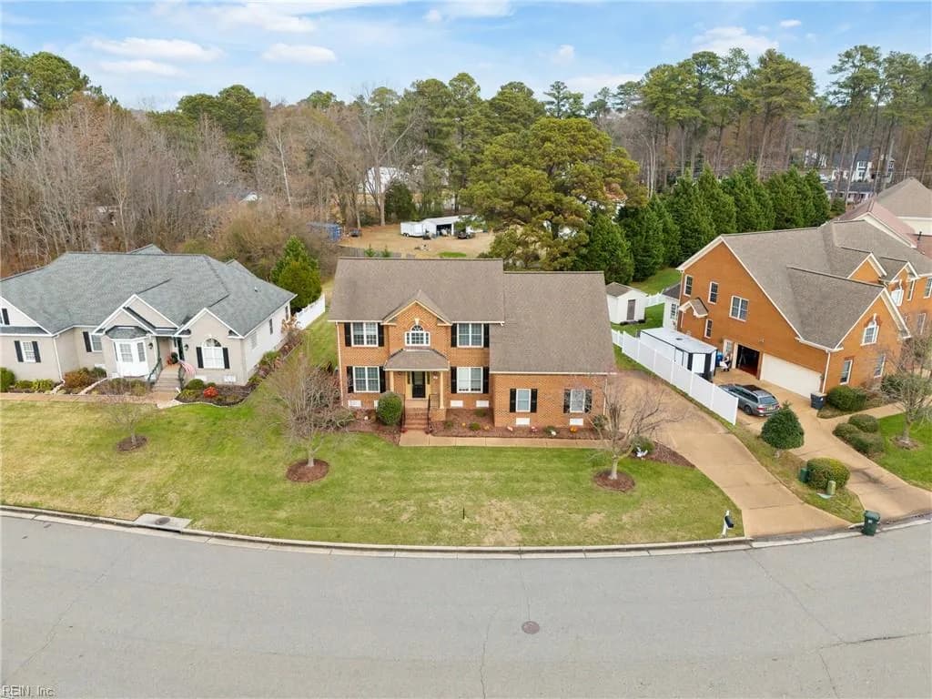 8 Wornom Farm RD, POQUOSON VA 23662 - Main photo