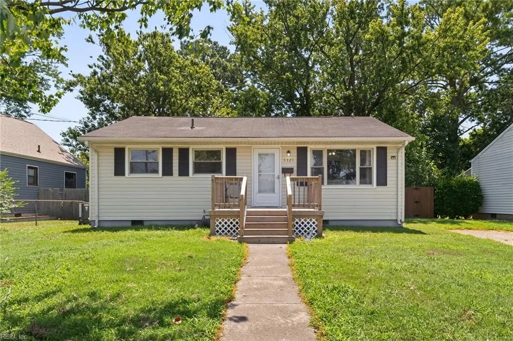 3321 Candlewood DR, Hampton — 4 bed Residential, 1,296 sqft