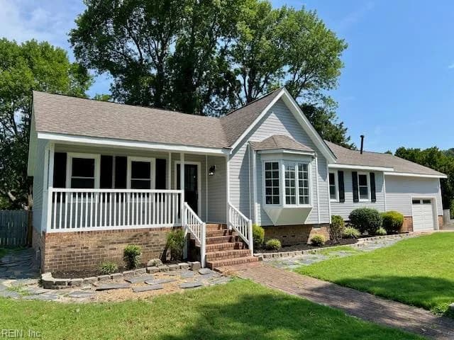 2 Routten RD, HAMPTON VA 23664 - Main photo