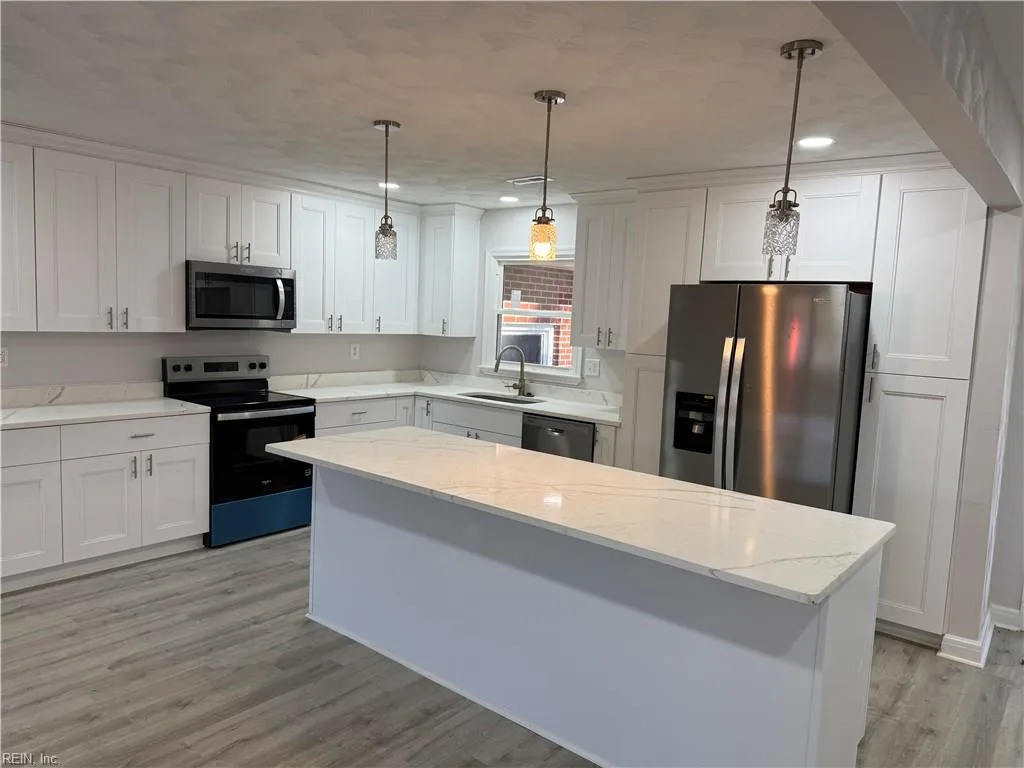 994 N King ST, HAMPTON VA 23669 - Photo 4