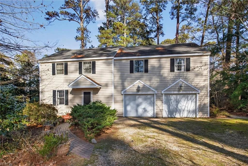 123 Pinewood RD, Virginia Beach — 3 bed Residential, 3,104 sqft