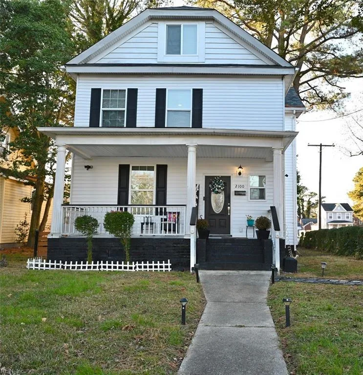 2100 Elm AVE, Portsmouth — 4 bed Residential, 1,988 sqft