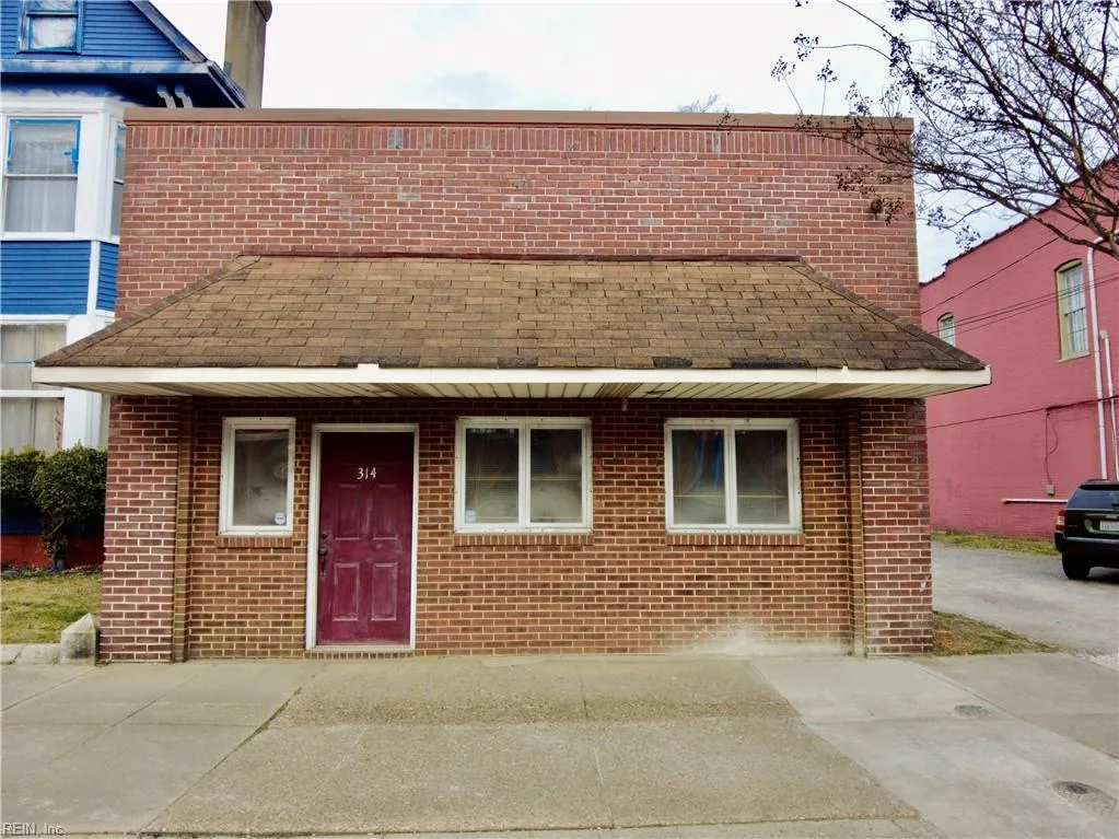 314 W Washington ST, SUFFOLK VA 23434
