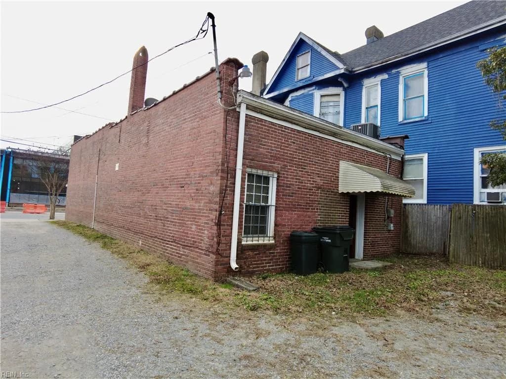 314 W Washington ST, SUFFOLK VA 23434 - Photo 5