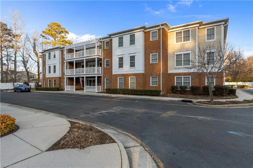 140 Springer LN #232, CHESAPEAKE VA 23320 - Photo 3