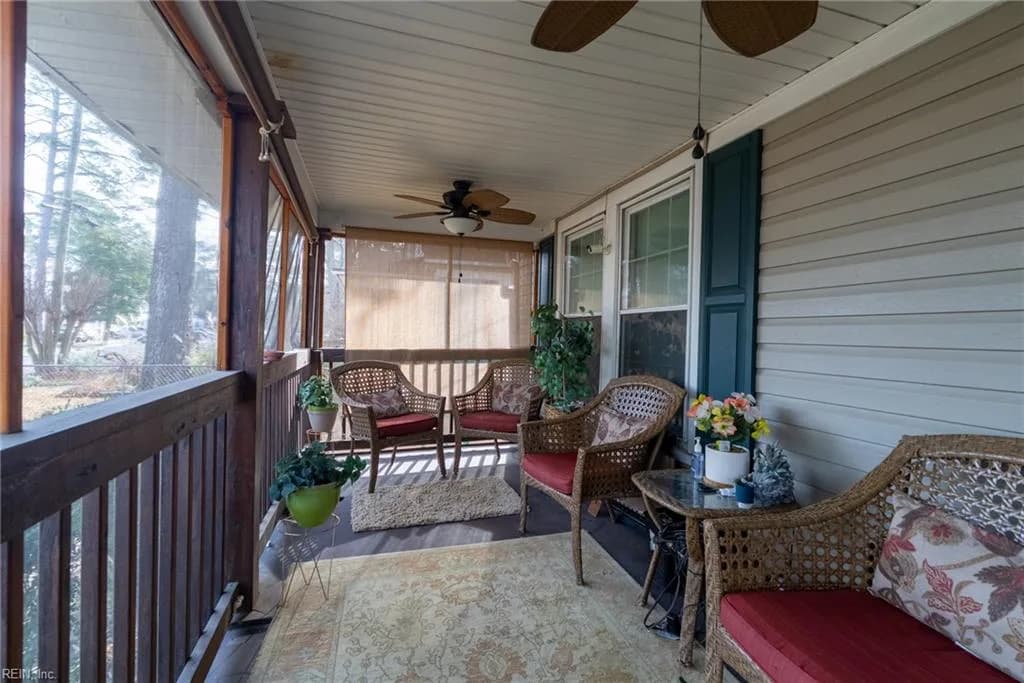 407 Walnut ST, FRANKLIN VA 23851 - Photo 4