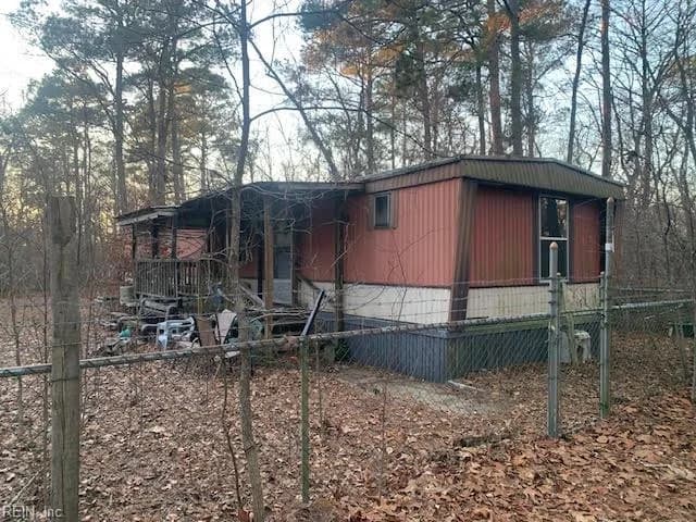 5217 Blackie LN, ZUNI VA 23898 - Photo 2