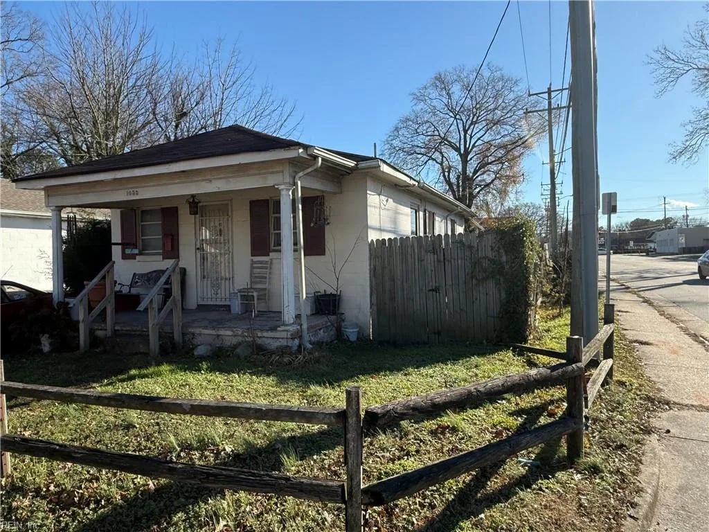 1053 Hannah ST, NORFOLK VA 23505