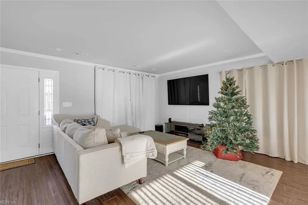 820 Lemaster AVE, HAMPTON VA 23669 - Photo 5