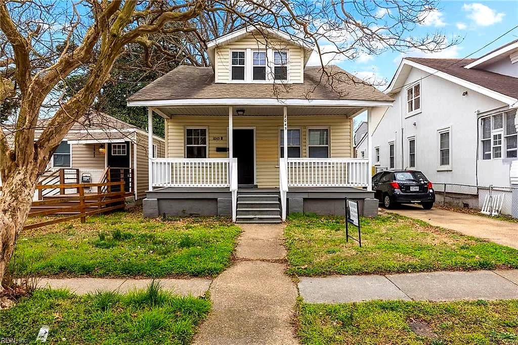 1045 W 37th ST #A, NORFOLK VA 23508 - Main photo