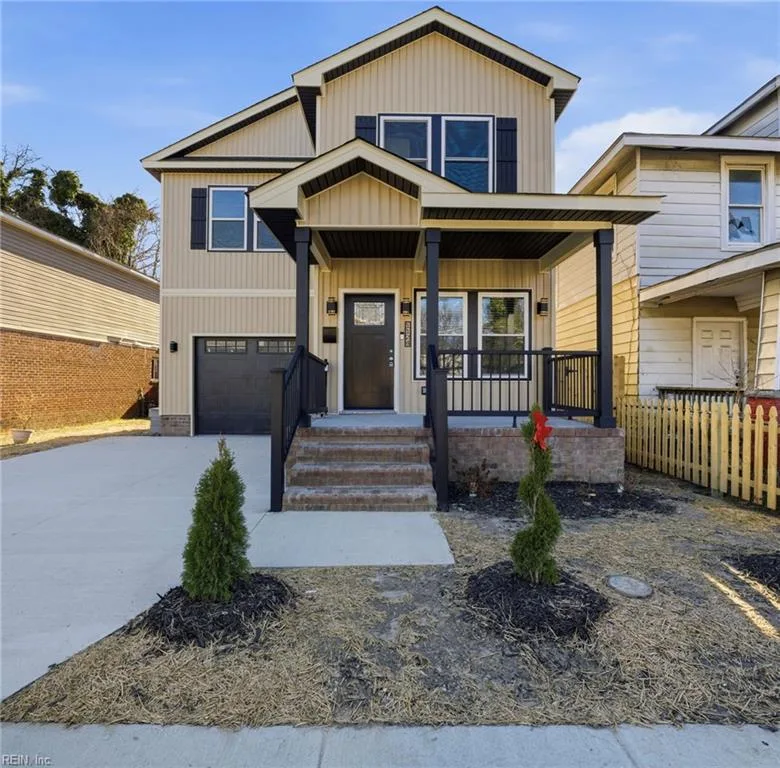 1124 25th ST, NEWPORT NEWS VA 23607