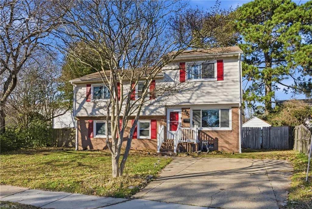 1527 Grove ST, HAMPTON VA 23664 - Main photo