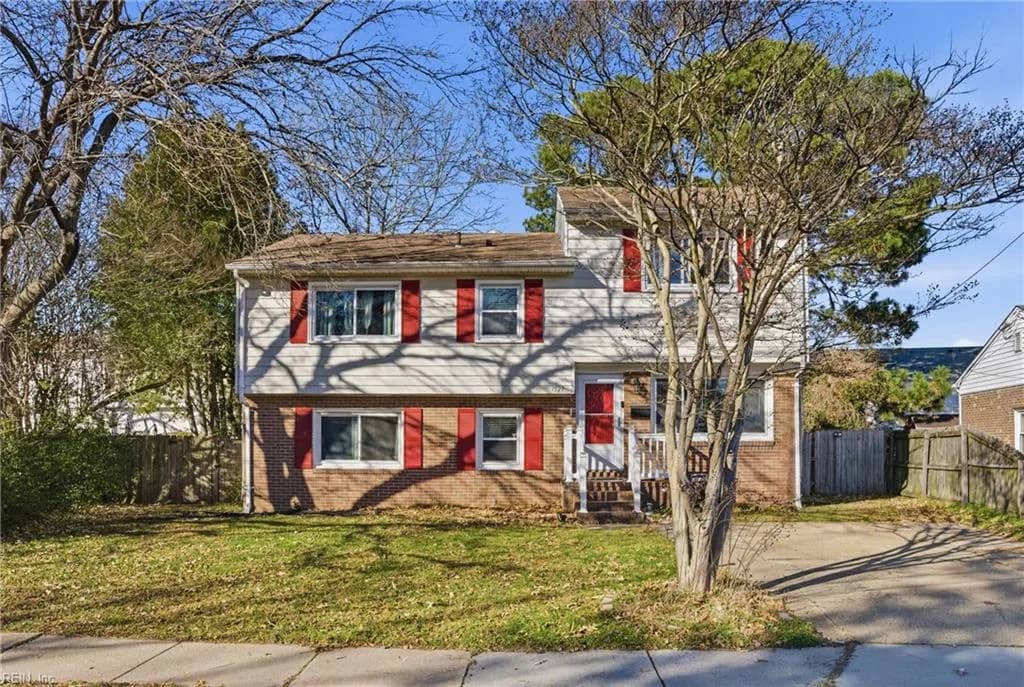 1527 Grove ST, HAMPTON VA 23664 - Photo 3