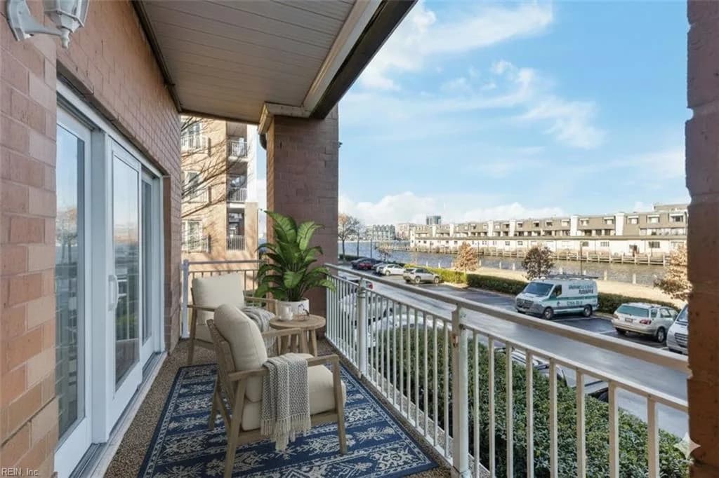 301 Brooke AVE #103, NORFOLK VA 23510 - Photo 3