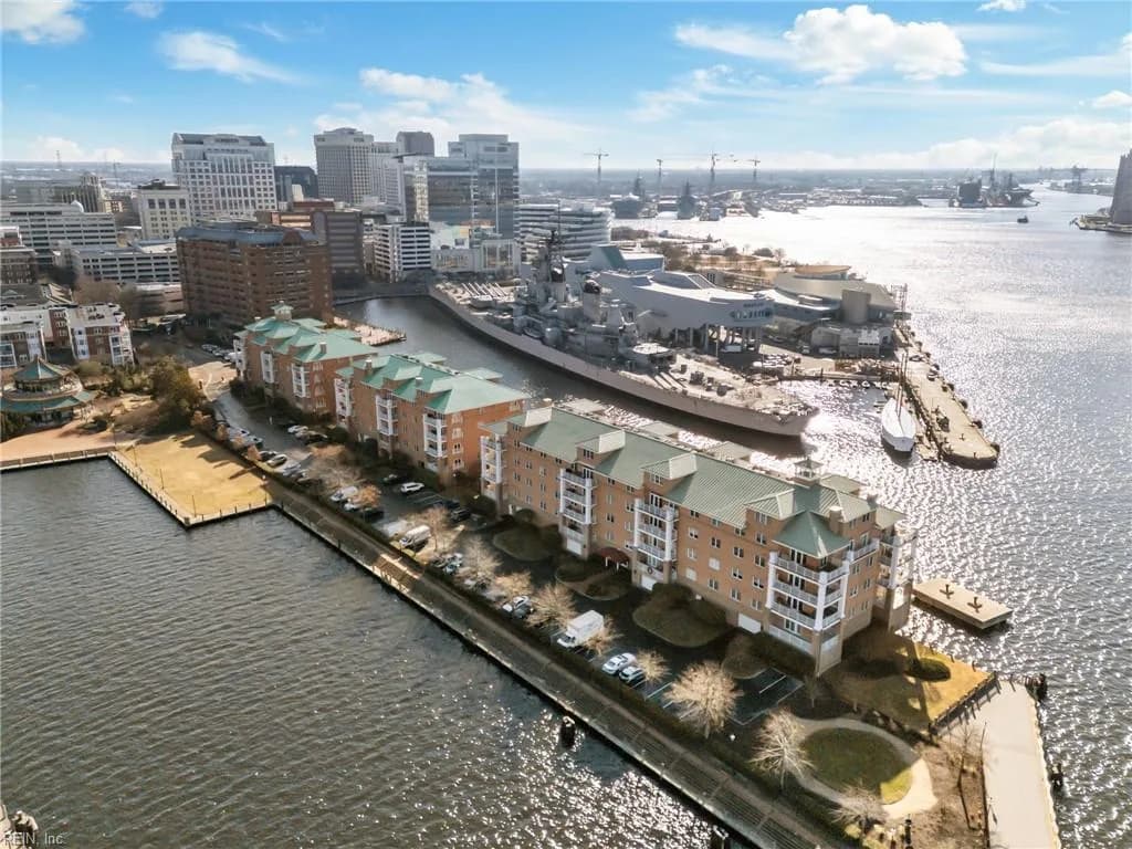 301 Brooke AVE #103, NORFOLK VA 23510 - Photo 4