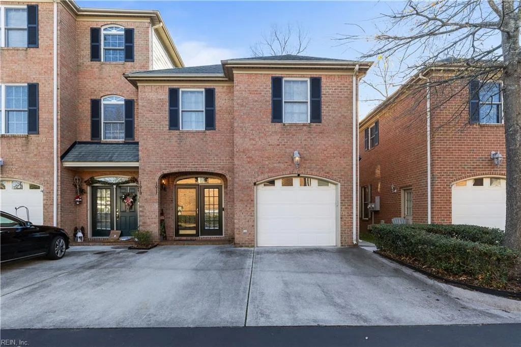 1017 Draketail LN, Virginia Beach — 3 bed Residential, 2,000 sqft