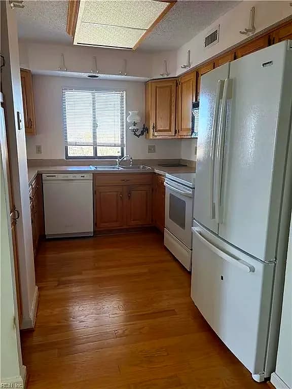 7501 River RD #5G, NEWPORTNEWS VA 23607 - Photo 4