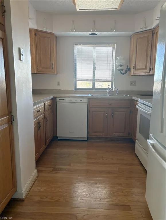7501 River RD #5G, NEWPORTNEWS VA 23607 - Photo 5