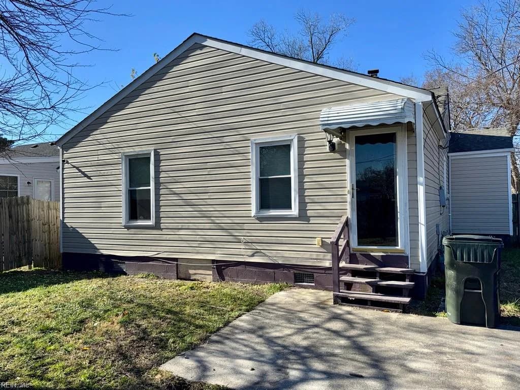 6618 Palem RD, NORFOLK VA 23513 - Photo 4