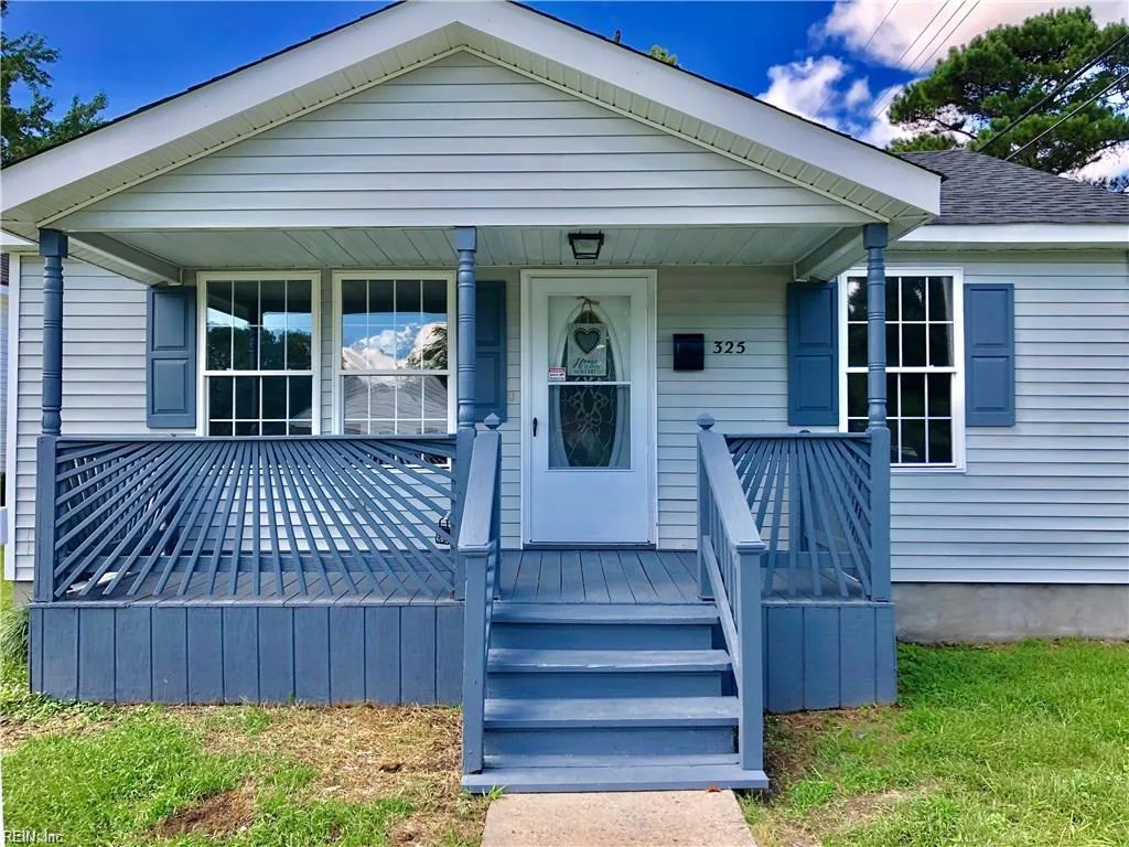 325 Ben ST, Suffolk — 4 bed Residential, 1,537 sqft