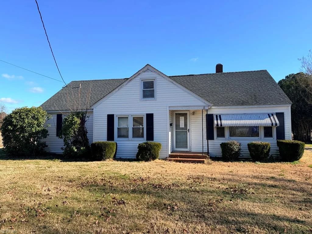 22 Jackson ST, ONANCOCK VA 23417 - Photo 2