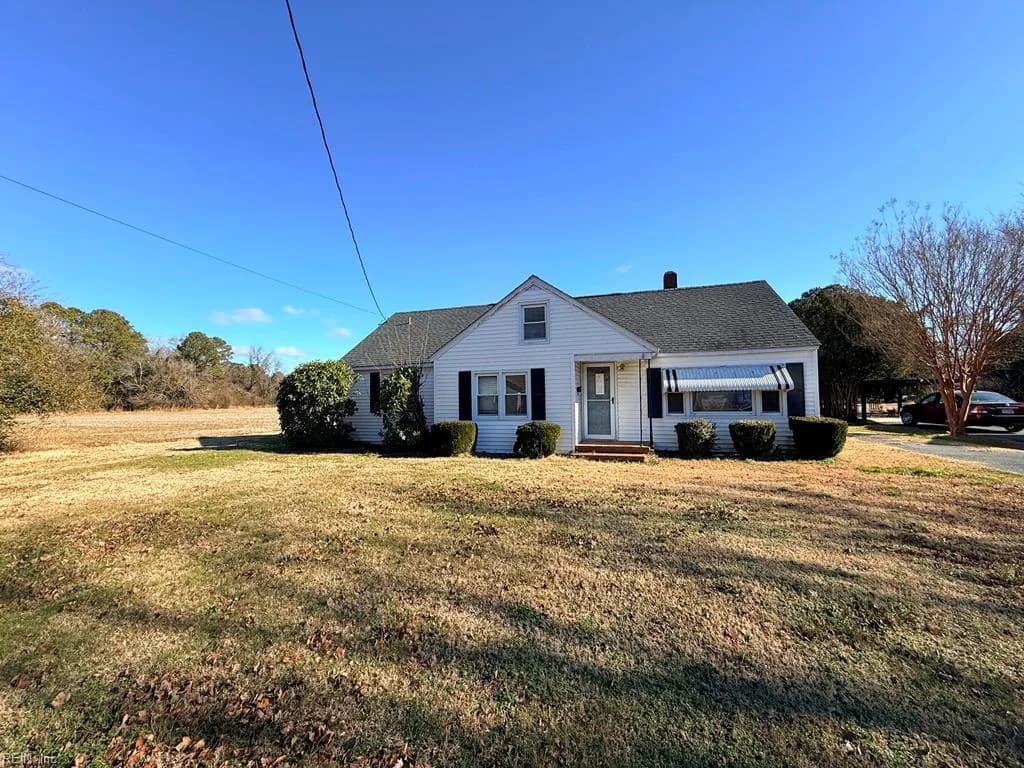 22 Jackson ST, ONANCOCK VA 23417 - Photo 3